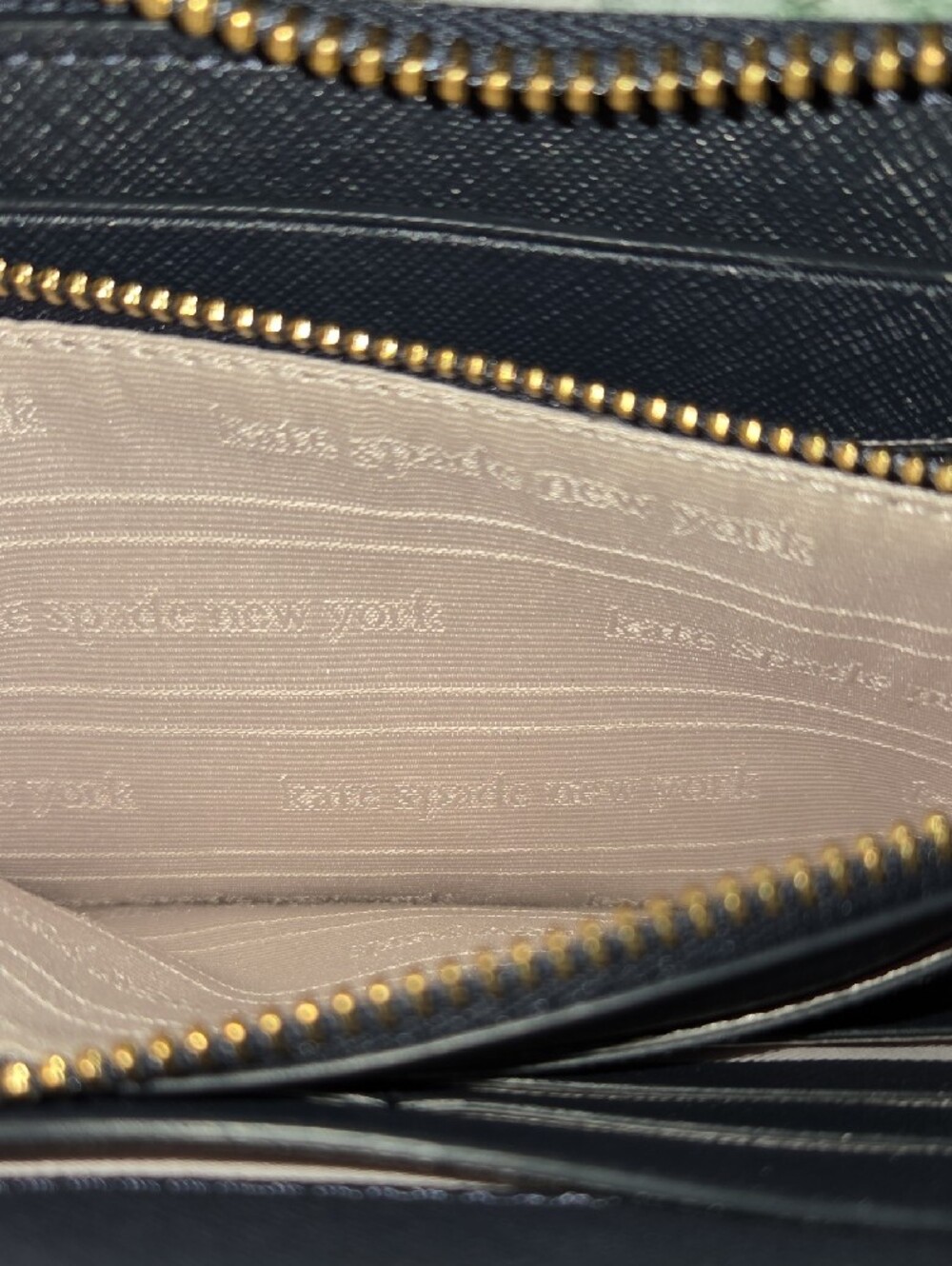 EUC kate spade Navy Floral Zip Wallet - Picture 6 of 11